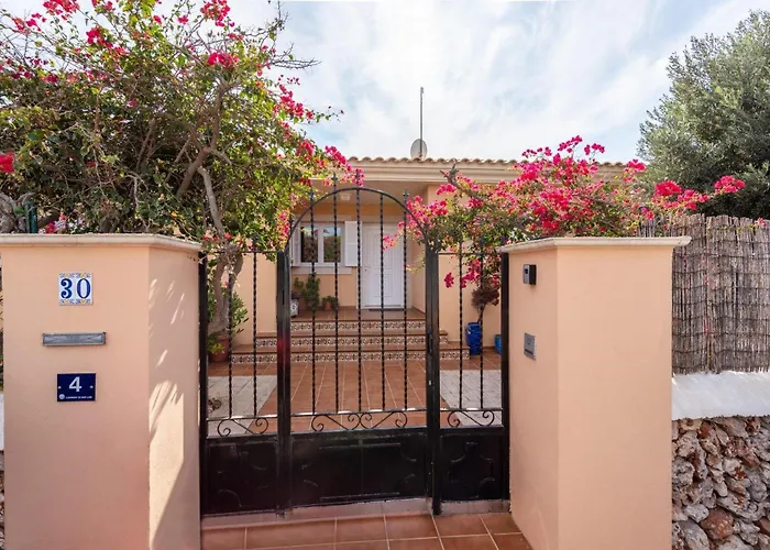 Villa Dori By Select Punta Prima (Menorca)